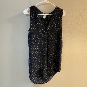 H&M V Neck Sleeveless Blouse